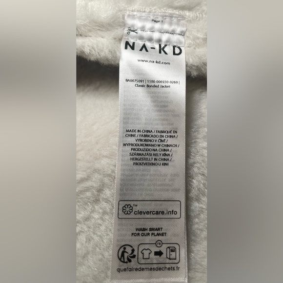 New (NWT) Frosty White Faux Leather and Shearling Jacket, size 44 (US size 14) - Picture 13 of 15